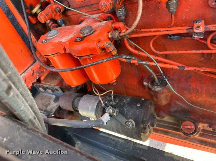 image for item IU9071 Case 932  tractor