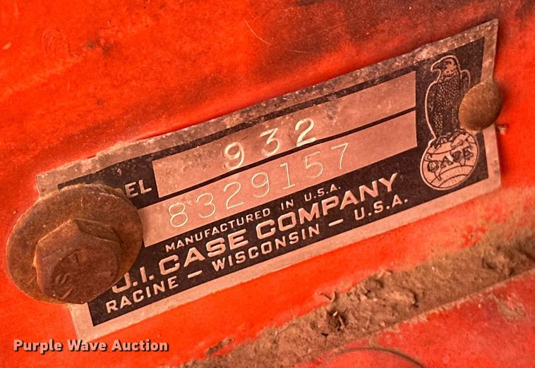image for item IU9071 Case 932  tractor