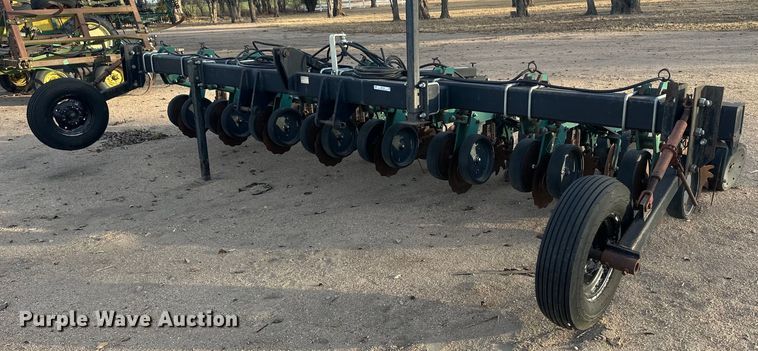 image for item IU9149 Strip-till