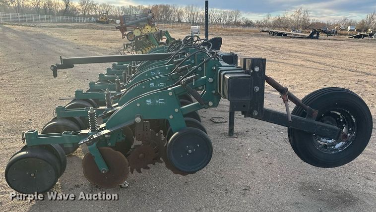 image for item IU9149 Strip-till