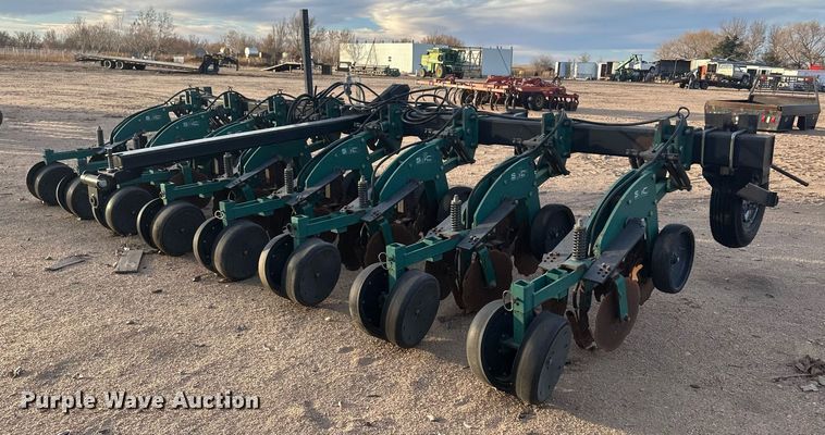 image for item IU9149 Strip-till