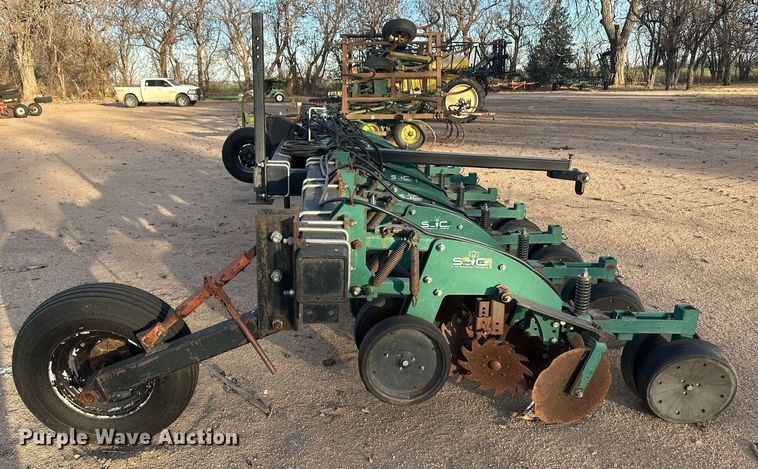 image for item IU9149 Strip-till