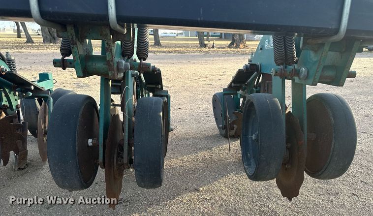 image for item IU9149 Strip-till