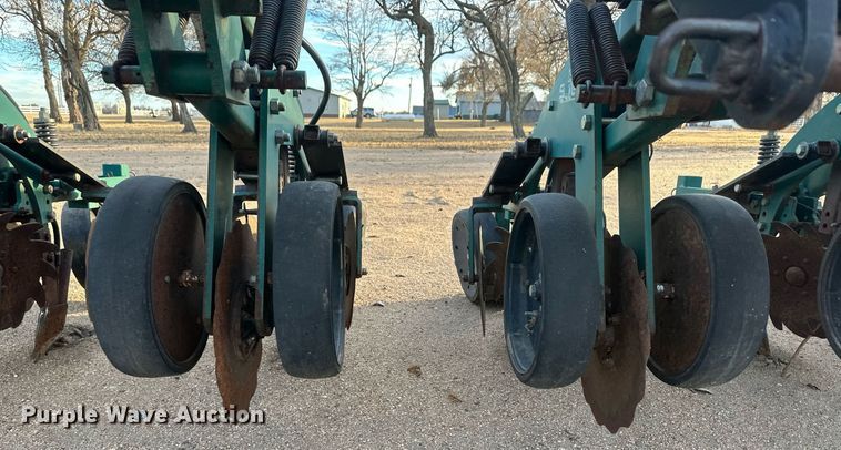 image for item IU9149 Strip-till