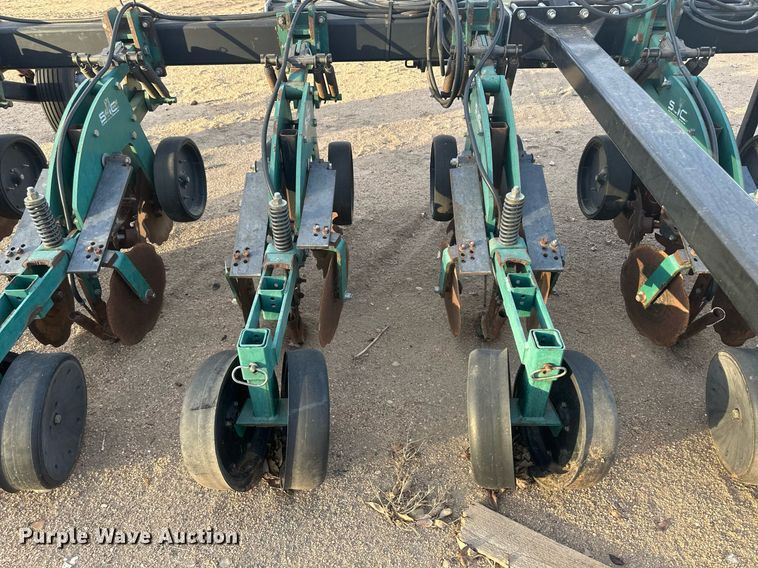 image for item IU9149 Strip-till