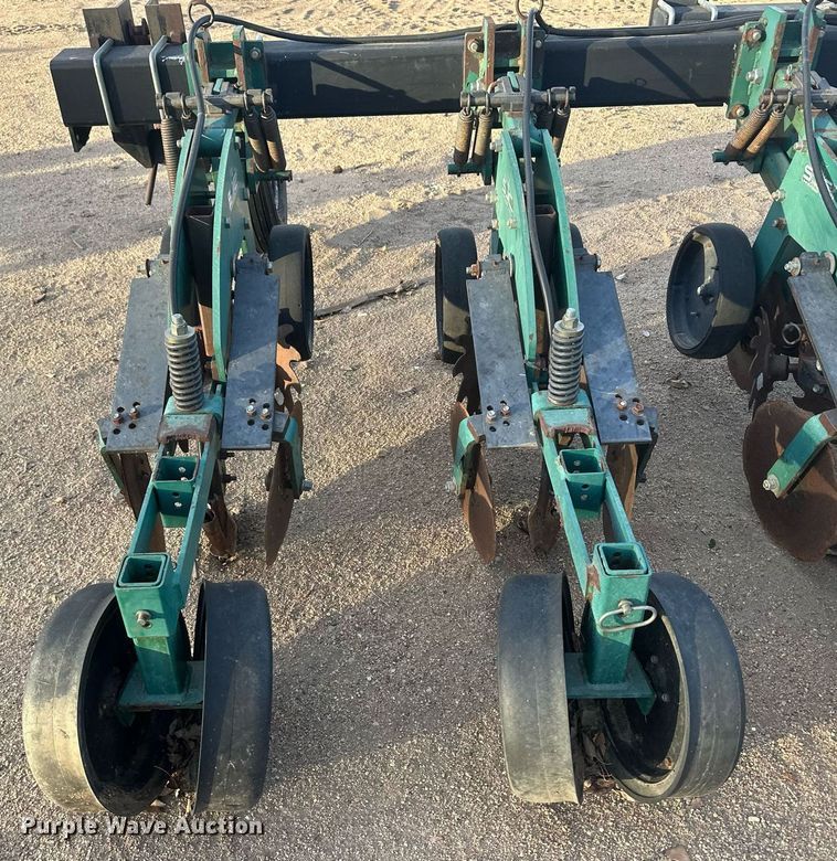 image for item IU9149 Strip-till