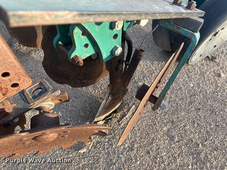 image for item IU9149 Strip-till