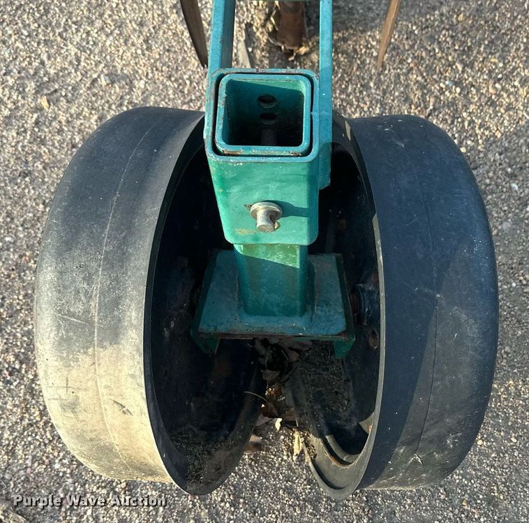 image for item IU9149 Strip-till