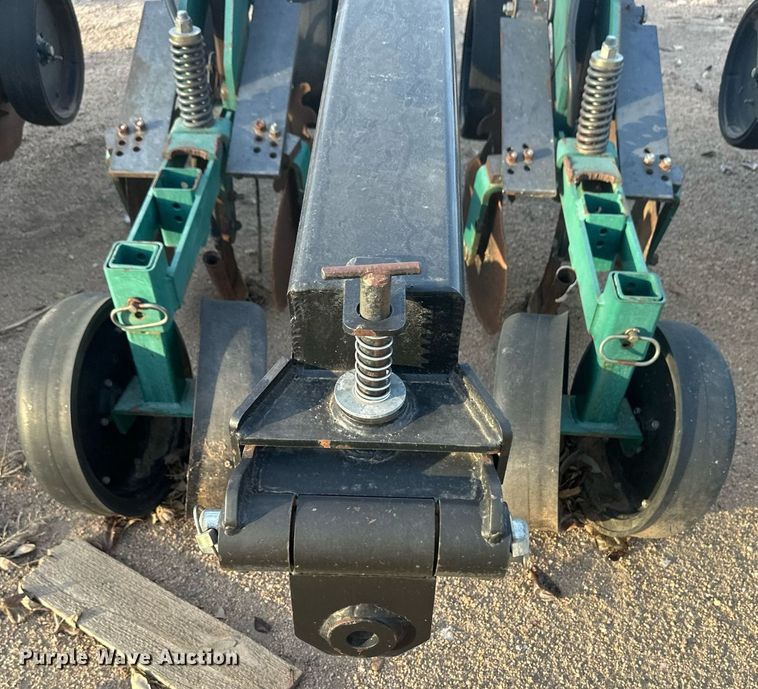 image for item IU9149 Strip-till