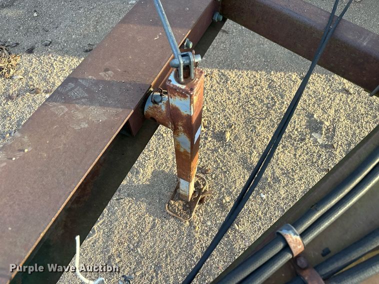 image for item IU9150 John Deere 610  chisel