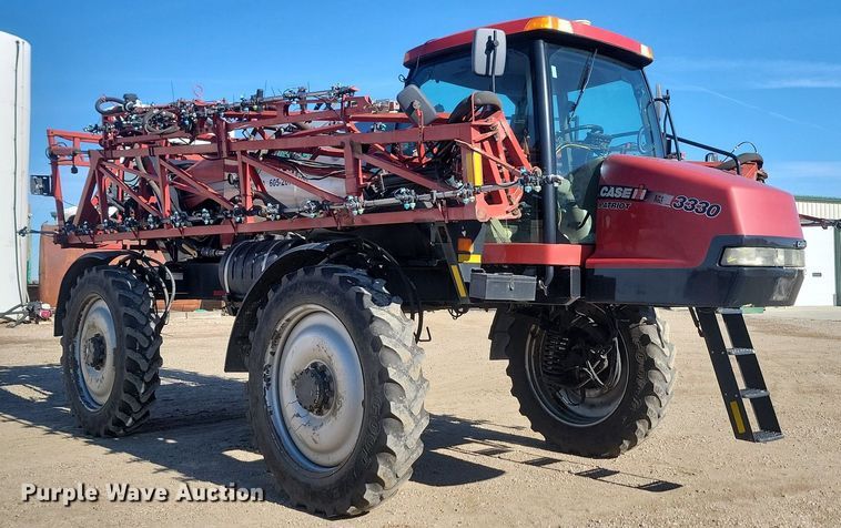image for item JG9644 2010 Case IH Patriot 3330  sprayer