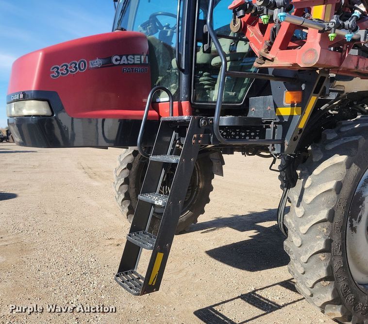 image for item JG9644 2010 Case IH Patriot 3330  sprayer