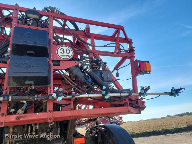 image for item JG9644 2010 Case IH Patriot 3330  sprayer