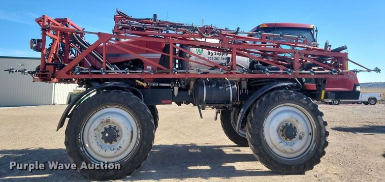 image for item JG9644 2010 Case IH Patriot 3330  sprayer