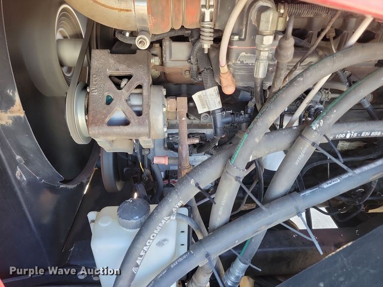 image for item JG9644 2010 Case IH Patriot 3330  sprayer