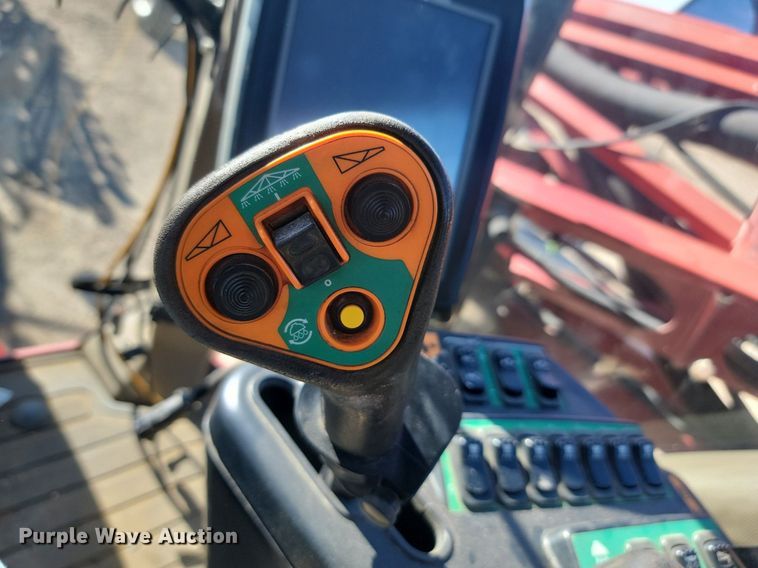 image for item JG9644 2010 Case IH Patriot 3330  sprayer