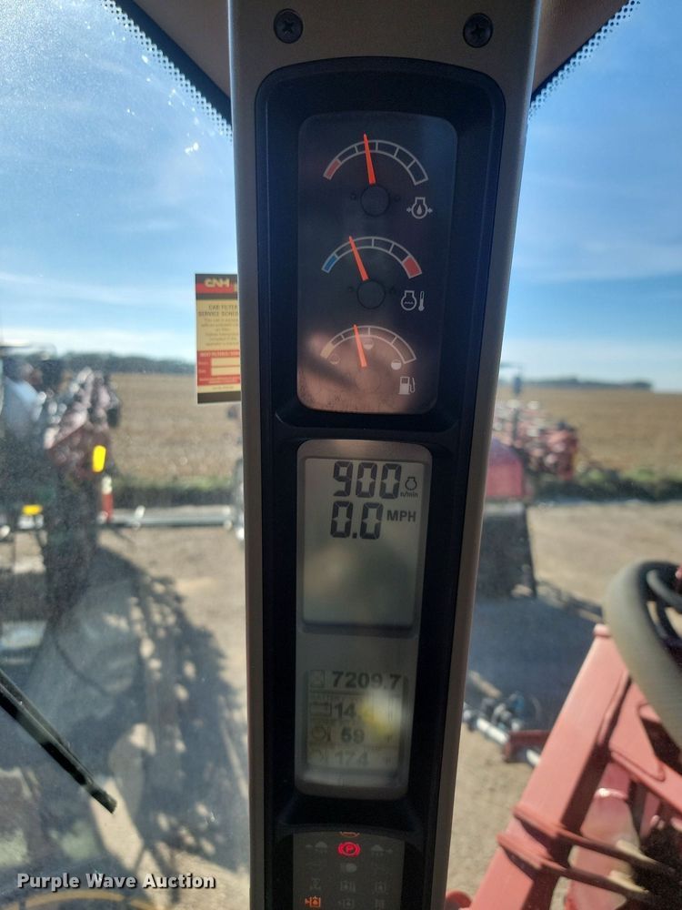 image for item JG9644 2010 Case IH Patriot 3330  sprayer