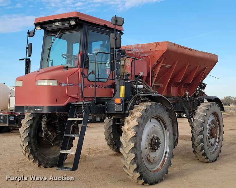 image for item JG9645 2004 Case Patriot SPX3200  applicator