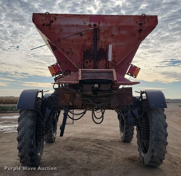 image for item JG9645 2004 Case Patriot SPX3200  applicator