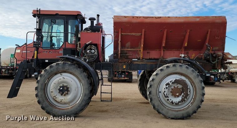 image for item JG9645 2004 Case Patriot SPX3200  applicator