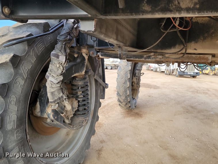 image for item JG9645 2004 Case Patriot SPX3200  applicator