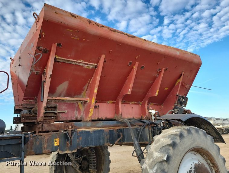 image for item JG9645 2004 Case Patriot SPX3200  applicator