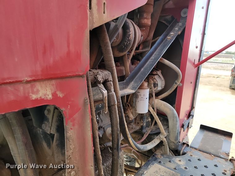 image for item JG9645 2004 Case Patriot SPX3200  applicator