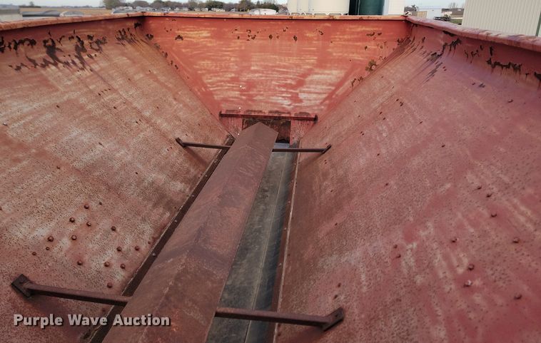 image for item JG9645 2004 Case Patriot SPX3200  applicator