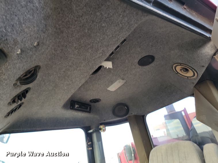 image for item JG9645 2004 Case Patriot SPX3200  applicator