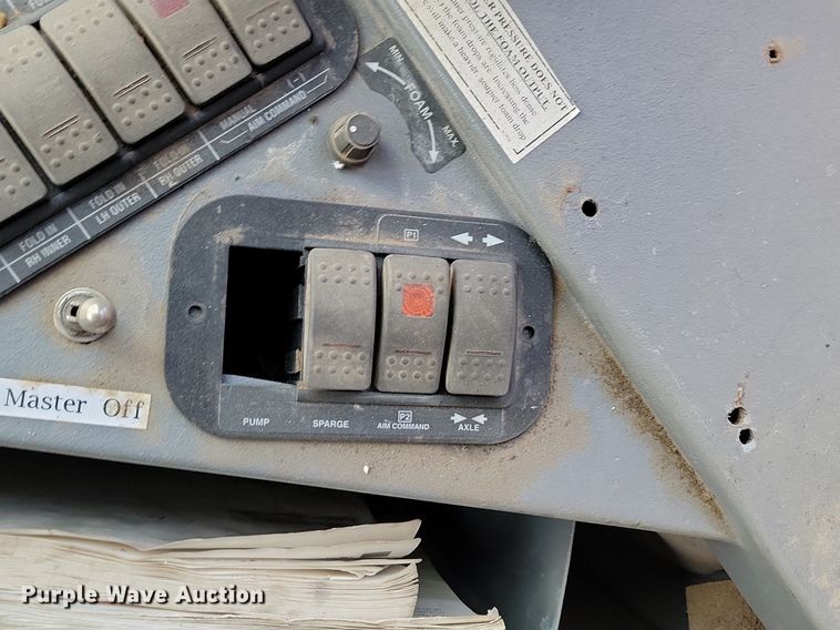 image for item JG9645 2004 Case Patriot SPX3200  applicator