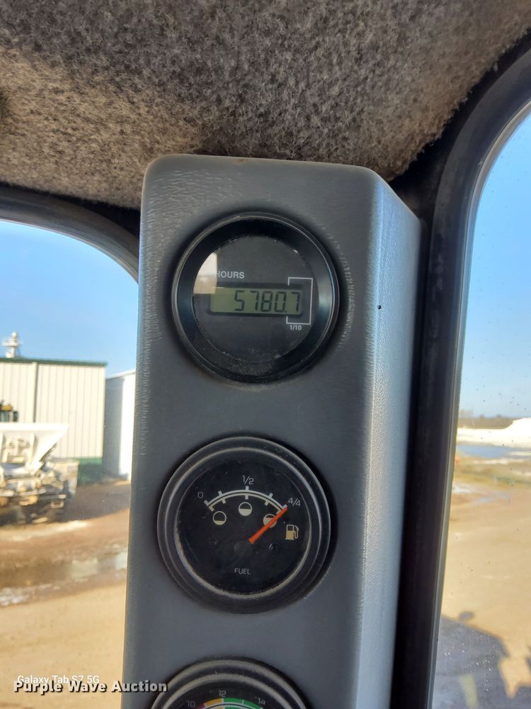 image for item JG9645 2004 Case Patriot SPX3200  applicator