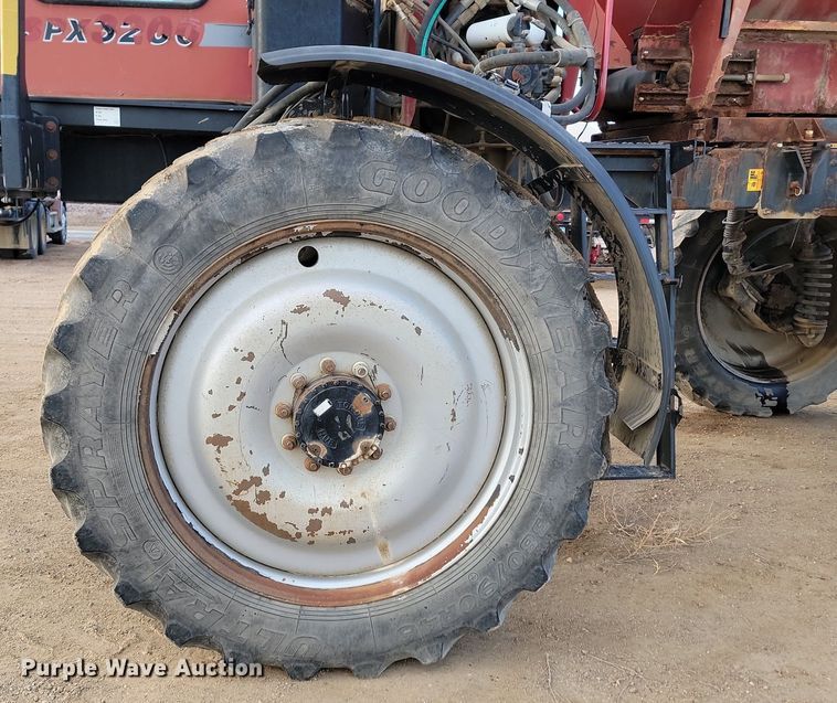 image for item JG9645 2004 Case Patriot SPX3200  applicator