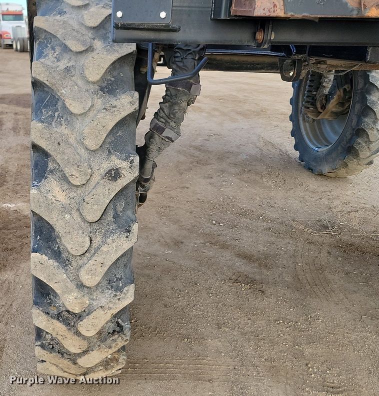 image for item JG9645 2004 Case Patriot SPX3200  applicator