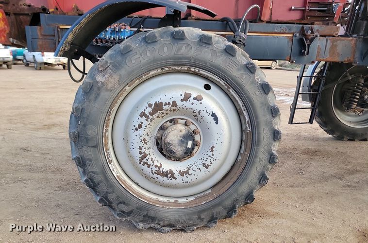 image for item JG9645 2004 Case Patriot SPX3200  applicator