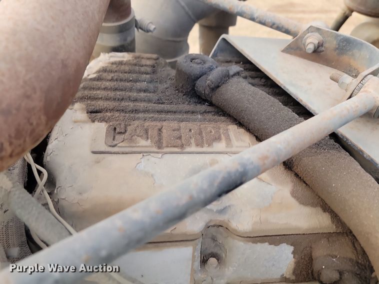 image for item JG9647 1998 Peterbuilt 377  truck cab and chassis