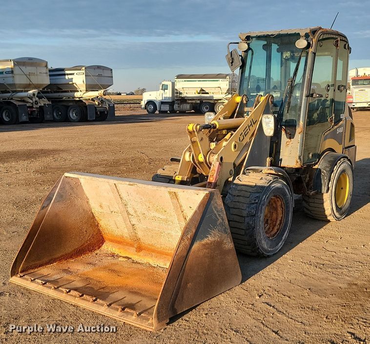 image for item JG9648 2011 Gehl AL540  wheel loader