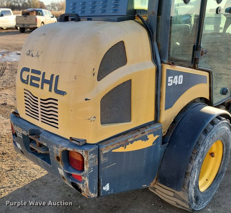 image for item JG9648 2011 Gehl AL540  wheel loader