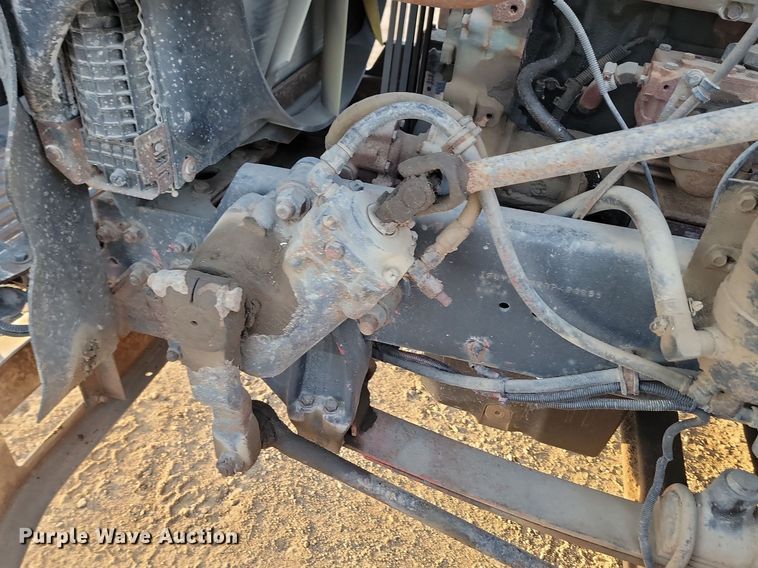 image for item JG9649 1994 Freightliner  fertilizer delivery truck