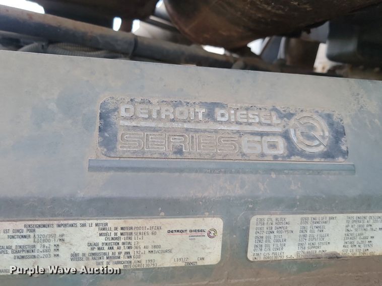 image for item JG9649 1994 Freightliner  fertilizer delivery truck