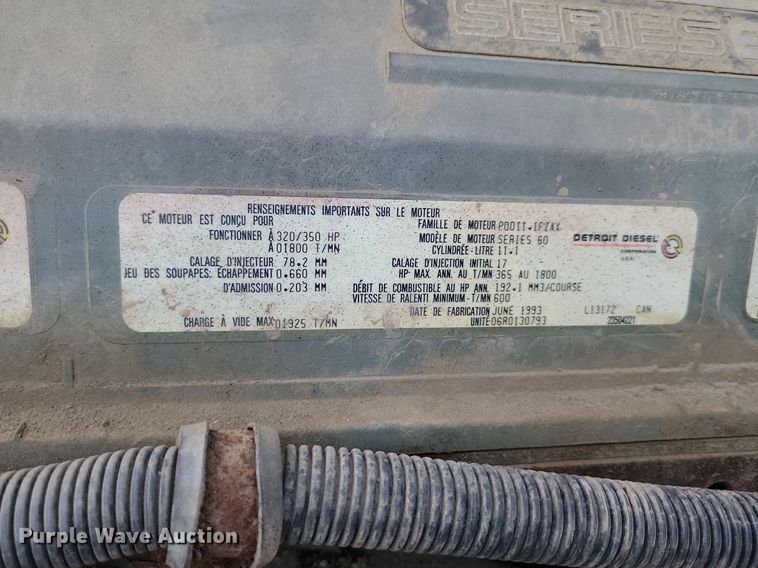 image for item JG9649 1994 Freightliner  fertilizer delivery truck