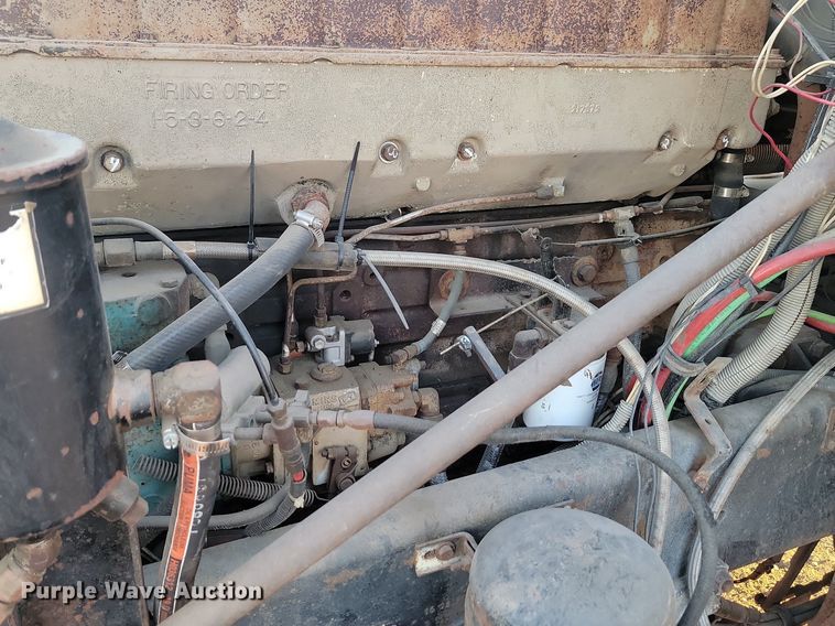 image for item JG9650 1988 Freightliner MB80  truck cab and chassis