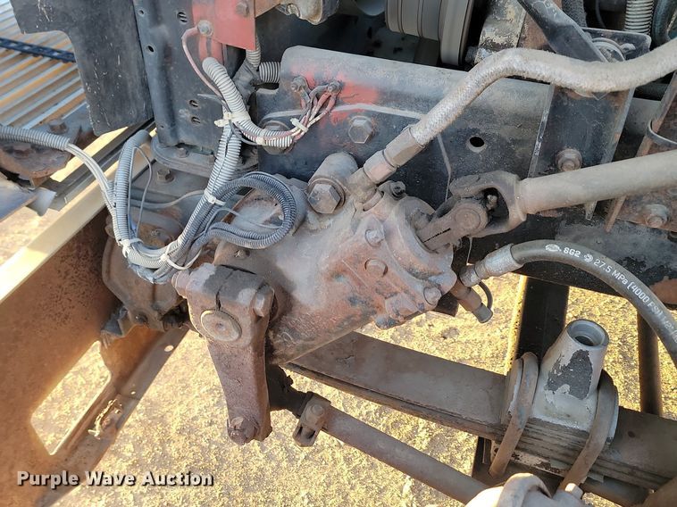 image for item JG9650 1988 Freightliner MB80  truck cab and chassis