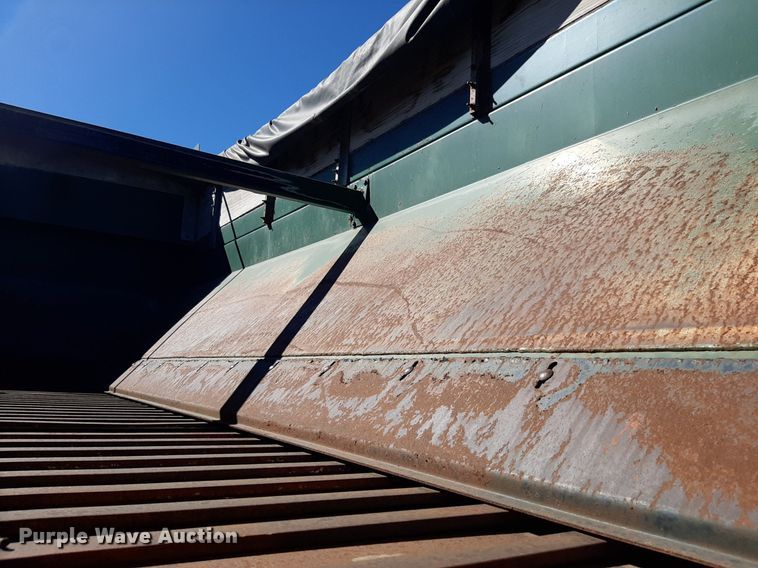 image for item KD9091 1996 Peterbilt 357  applicator truck