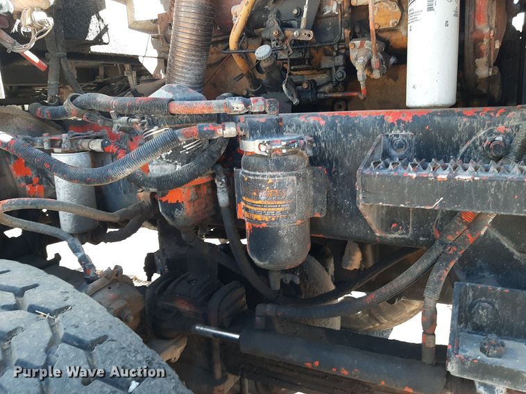 image for item KD9091 1996 Peterbilt 357  applicator truck