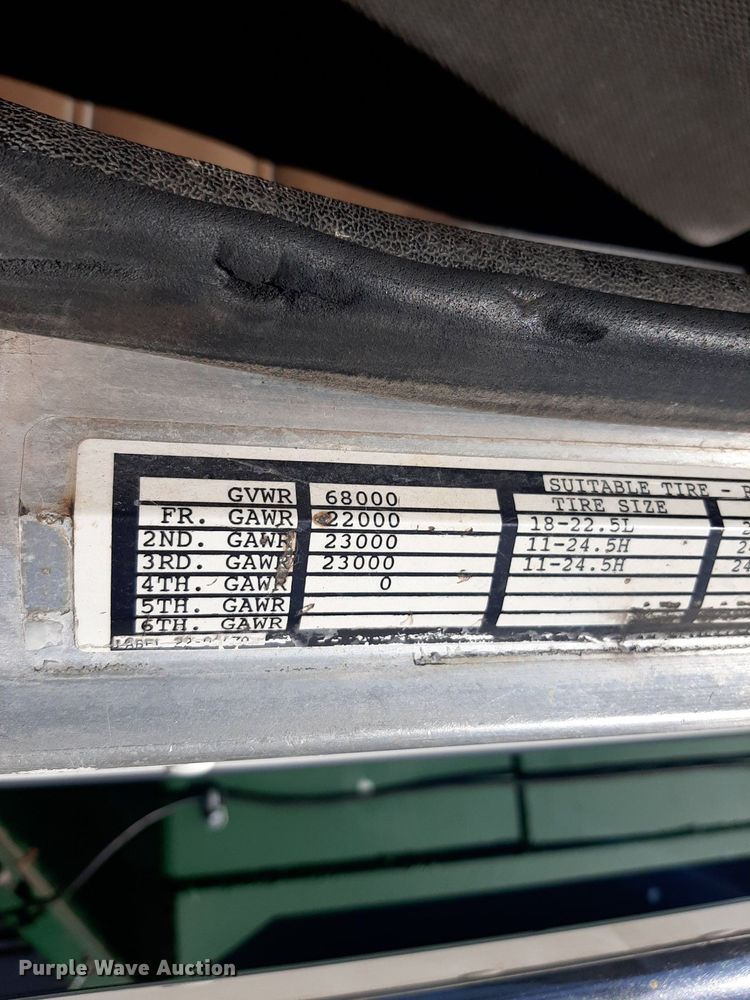 image for item KD9091 1996 Peterbilt 357  applicator truck