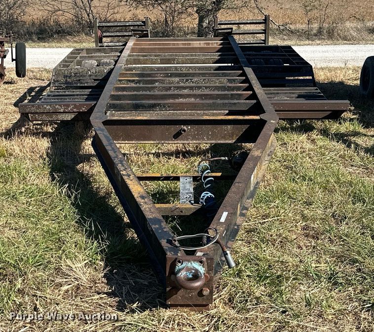 image for item KT9177 1975 Jantz LP12  combine trailer