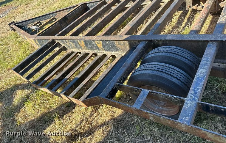 image for item KT9177 1975 Jantz LP12  combine trailer