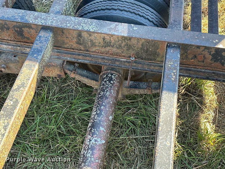 image for item KT9177 1975 Jantz LP12  combine trailer