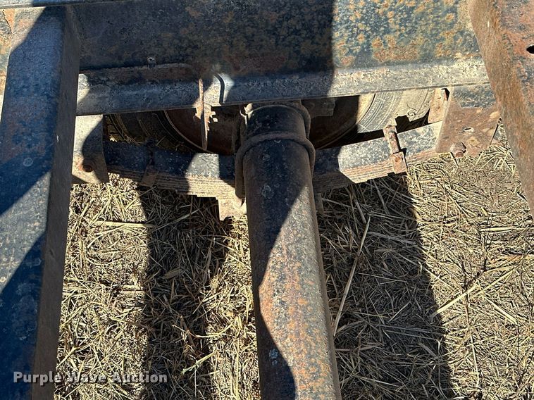 image for item KT9177 1975 Jantz LP12  combine trailer