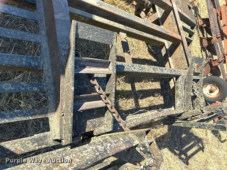 image for item KT9177 1975 Jantz LP12  combine trailer